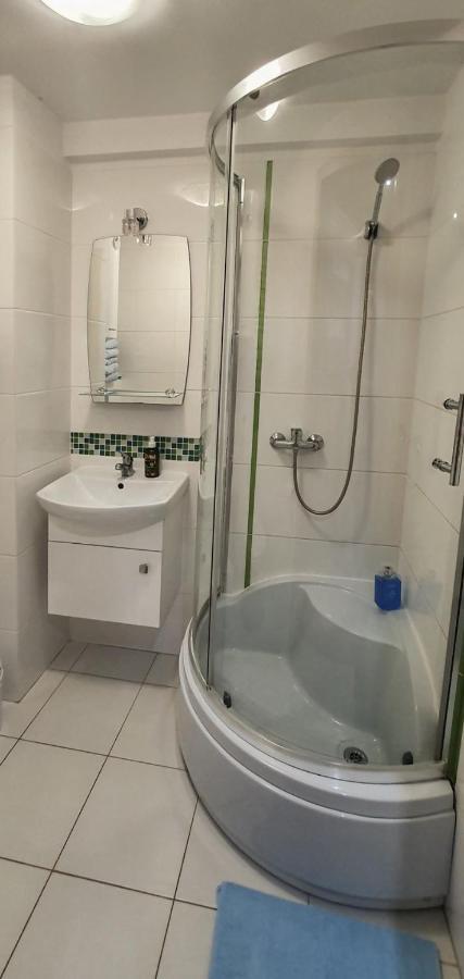 Holiday Home Slavia New S8 Miedzyzdroje Z Antresola I Balkonem Przy Plazy エクステリア 写真