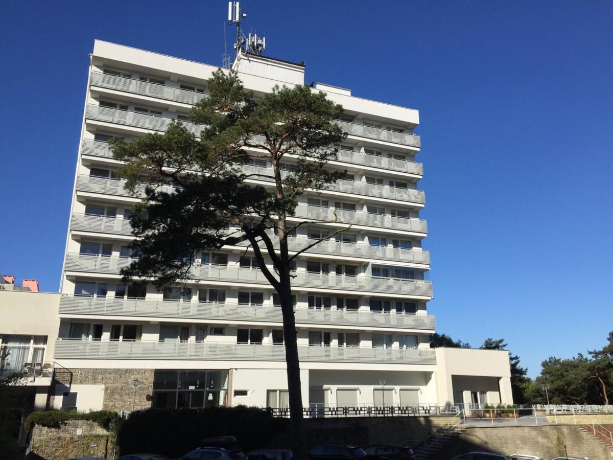 Holiday Home Slavia New S8 Miedzyzdroje Z Antresola I Balkonem Przy Plazy エクステリア 写真