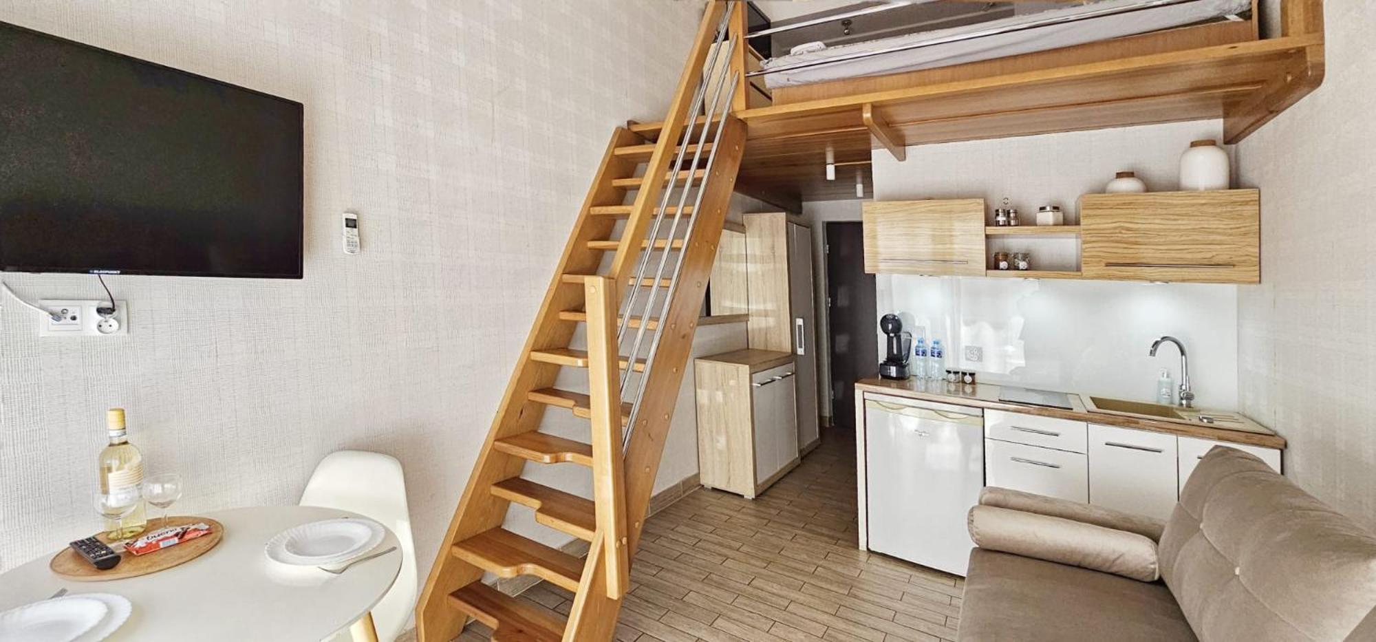 Holiday Home Slavia New S8 Miedzyzdroje Z Antresola I Balkonem Przy Plazy エクステリア 写真